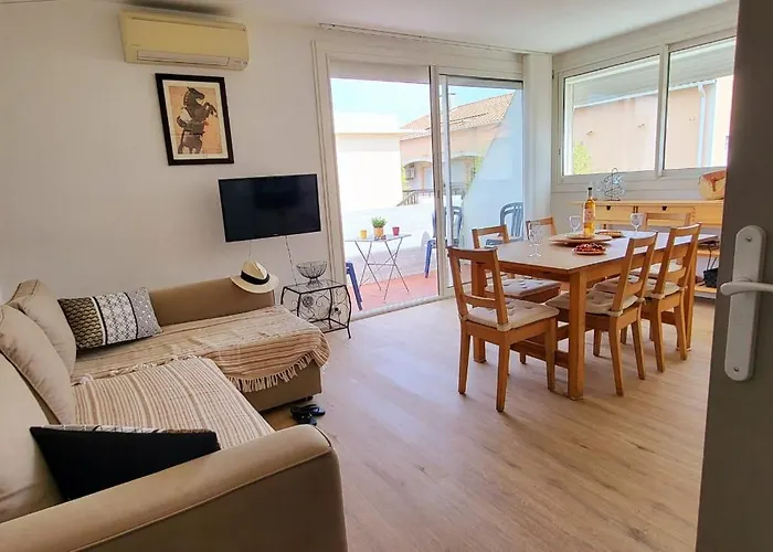 Domino 2 - 2 - Balcon A 300m Commerces * Le Grau-du-Roi